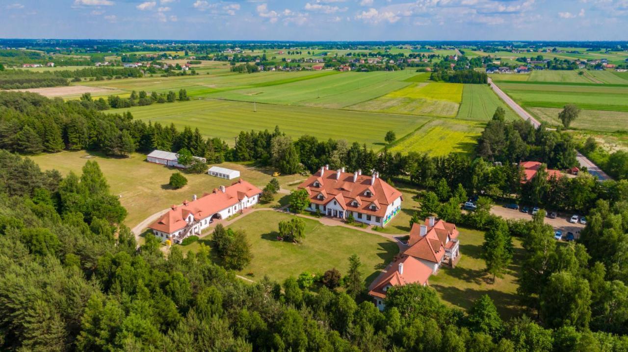 Villa Dom Nasutów Niemce Exterior foto